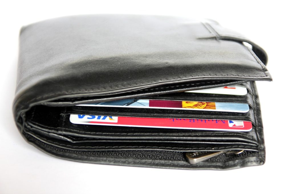 wallet, credit cards, pay-367975.jpg